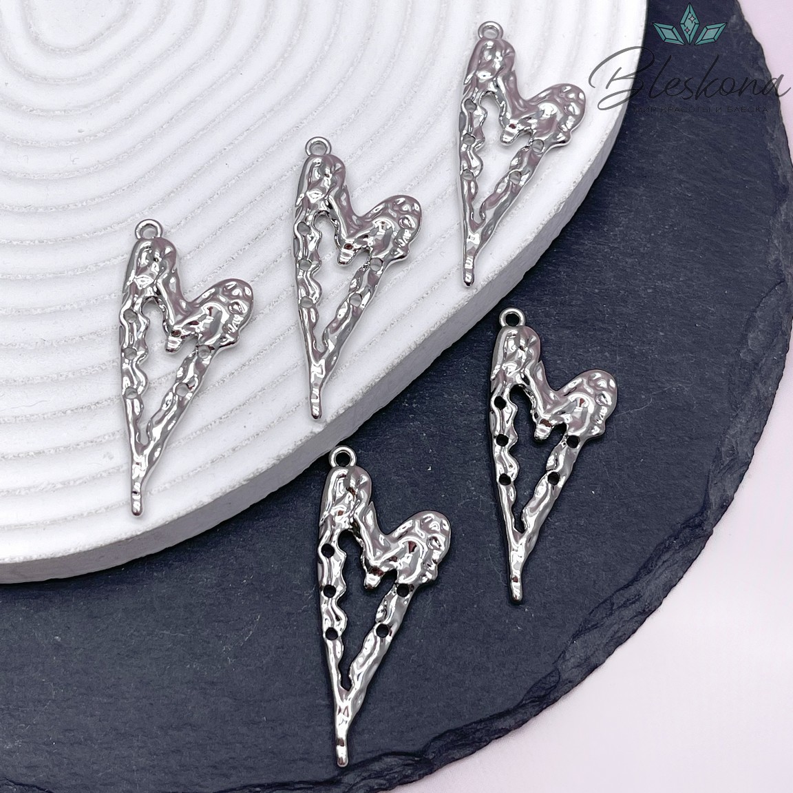 44*19 мм, Цвет серебро, Подвеска сердце с отверстиями