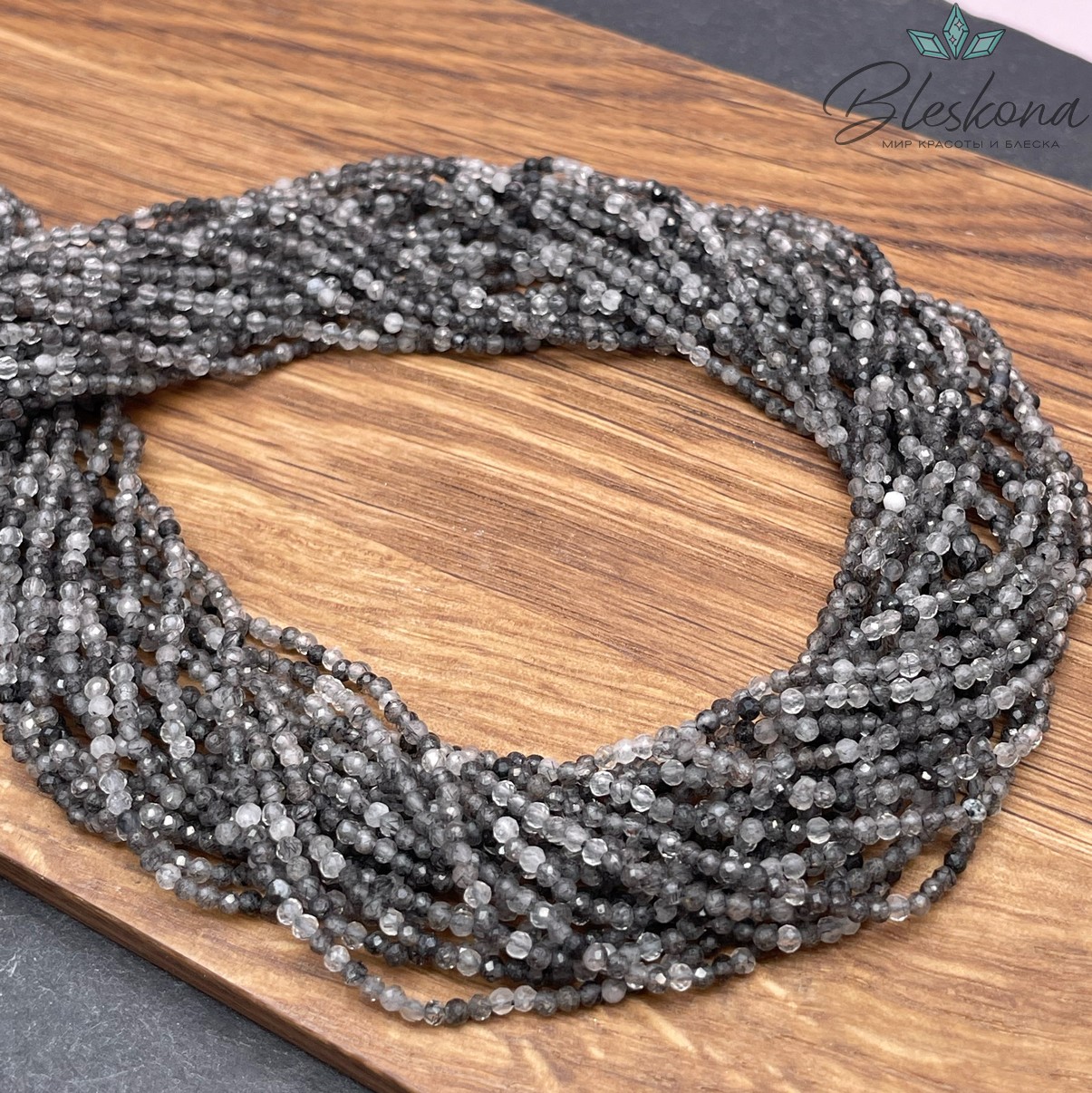 Кварц Турмалиновый алмазная огранка №2 2 мм