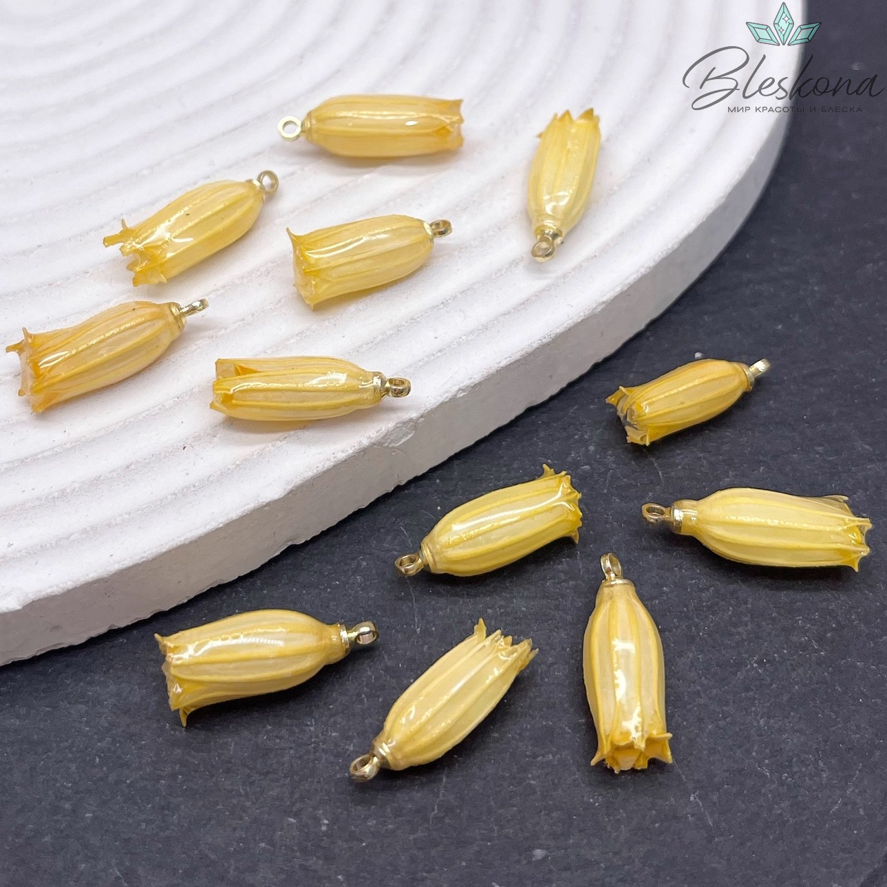 22-27 мм Подвеска Бутончик в эпоксидной смоле желтый