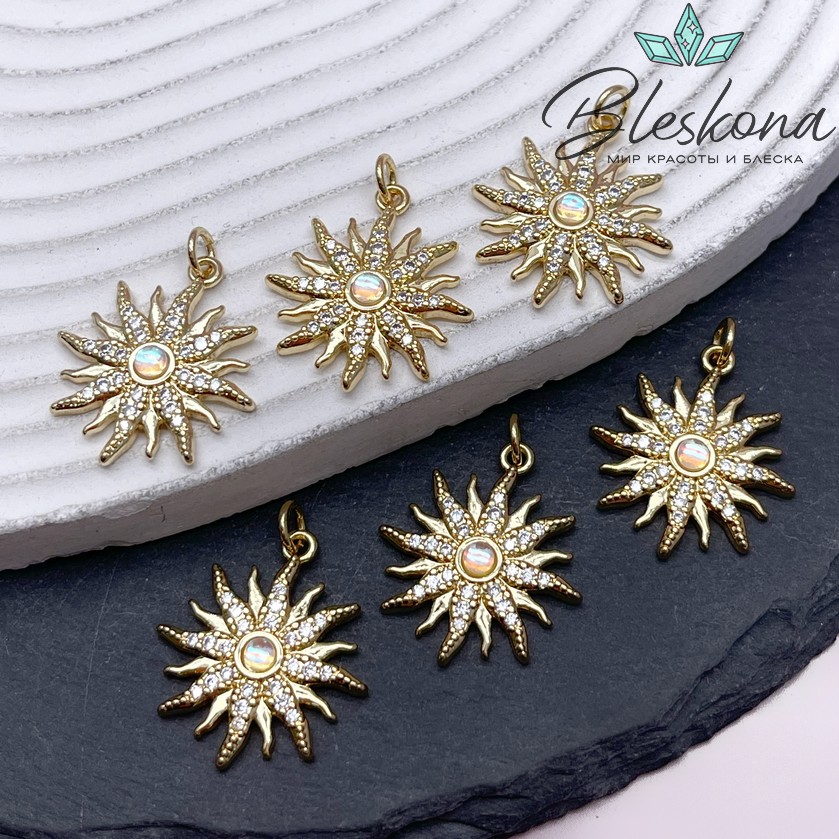 23*21 мм Цвет золото, Подвеска солнце с цирконами