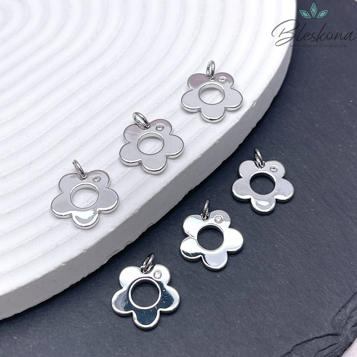 15,5 мм Цвет серебро, Подвеска Цветок с цирконом