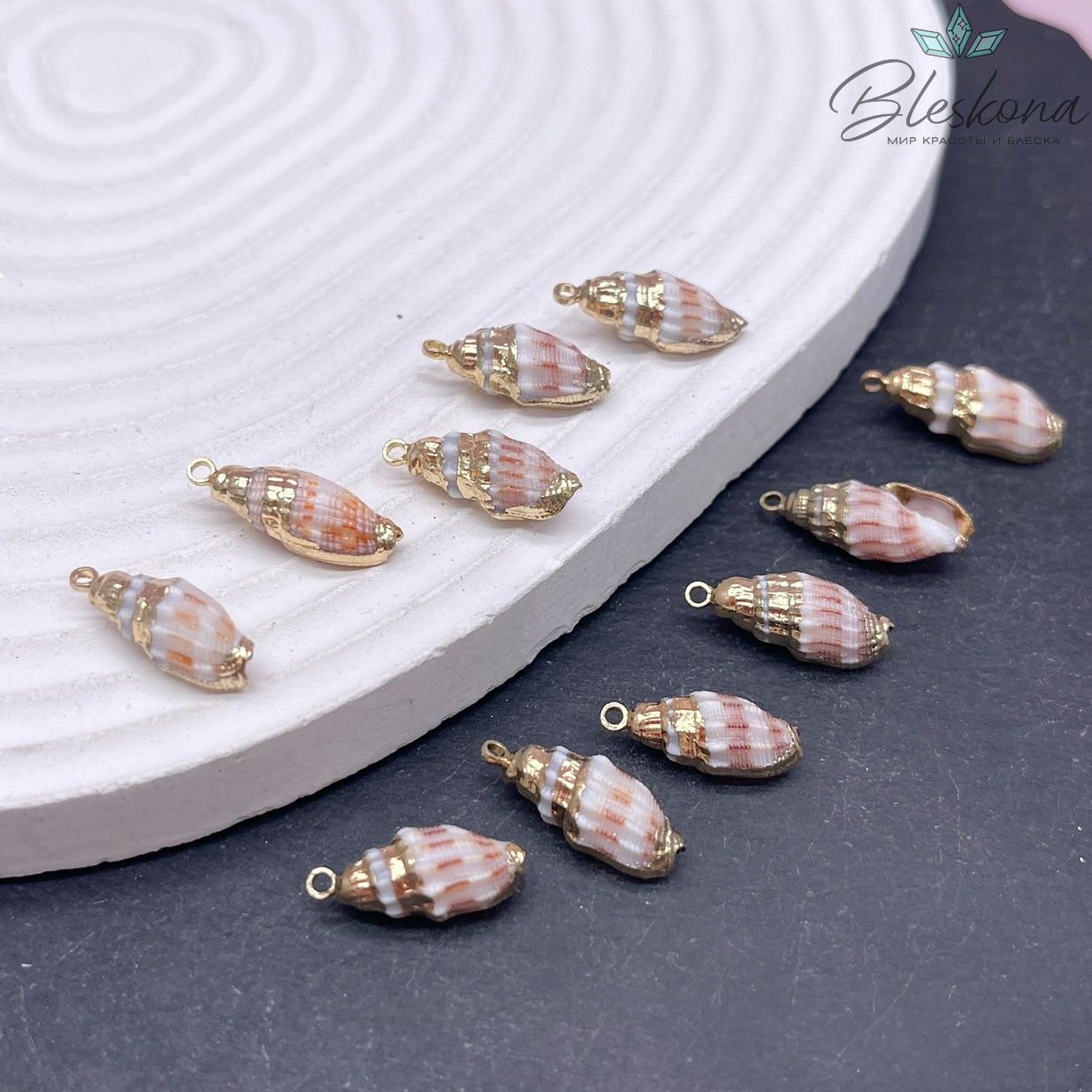 (17-20)*(6-8) мм Цвет золото, Подвеска ракушка бело-оранжевая