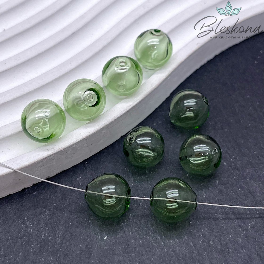 12 мм Бусина шар стекло салатовое