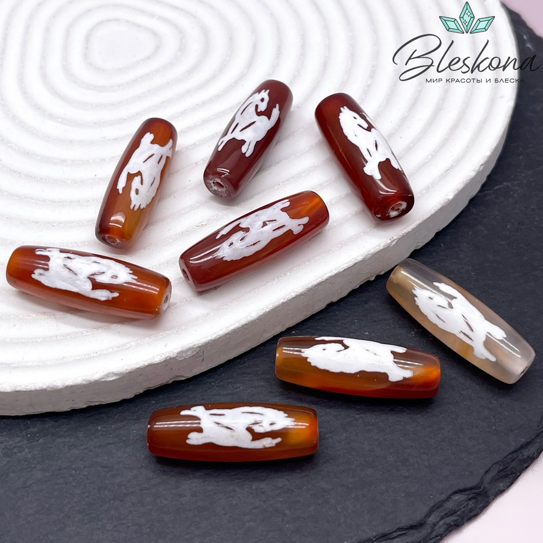 Бусина Дзи Конь Тассо (Лошадь) бело-коричневый бочонок 30*11 мм