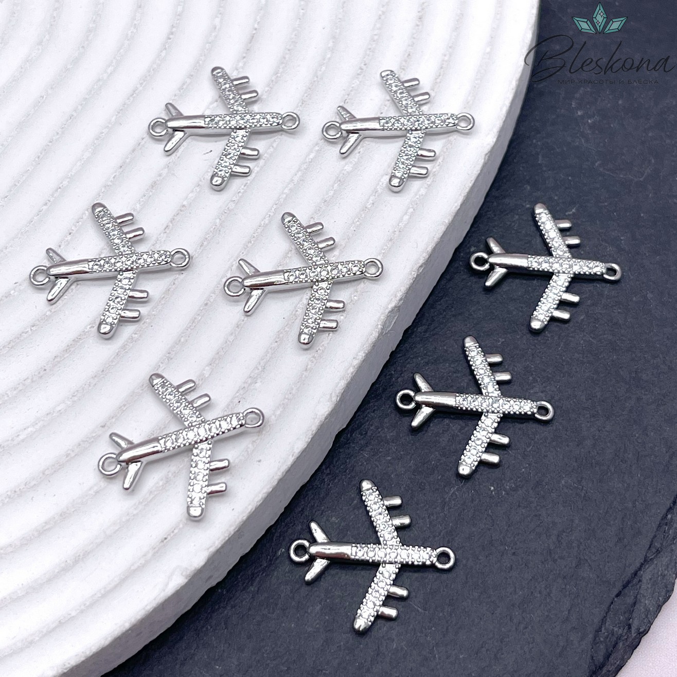 19*17,5 мм Цвет серебро, Коннектор Самолет