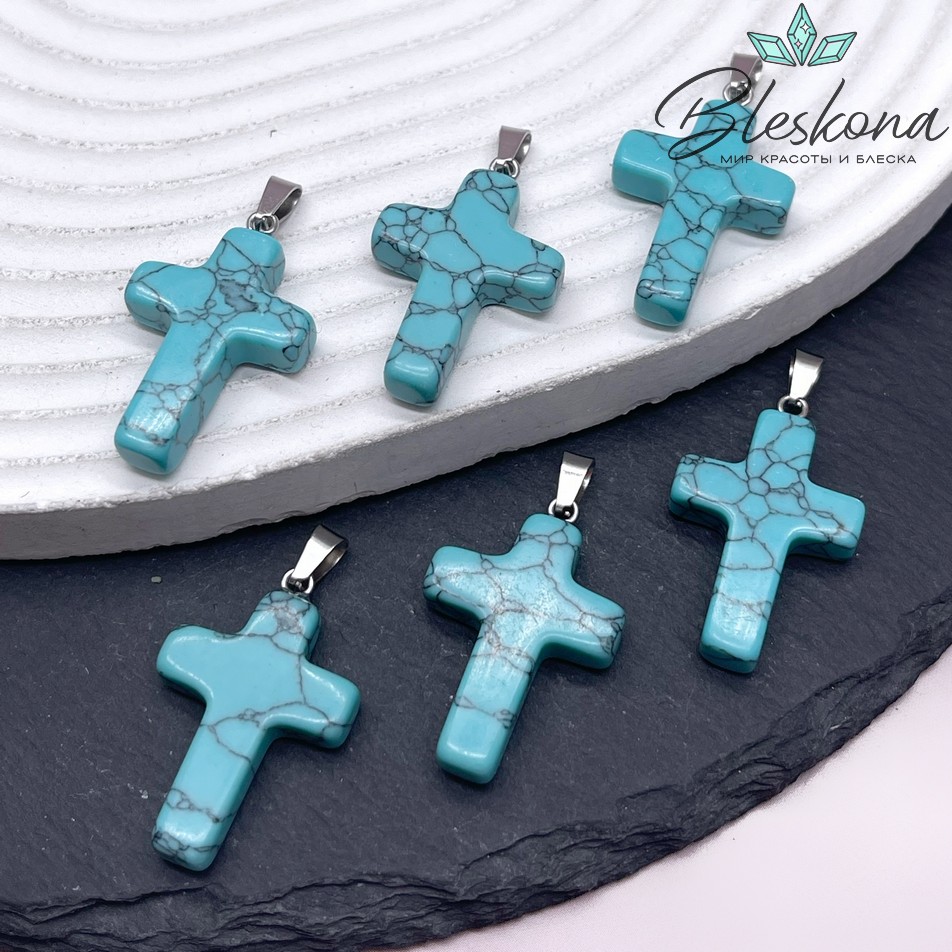 Подвеска крест Бирюза имитация (говлит), цвет серебро 28*18 мм