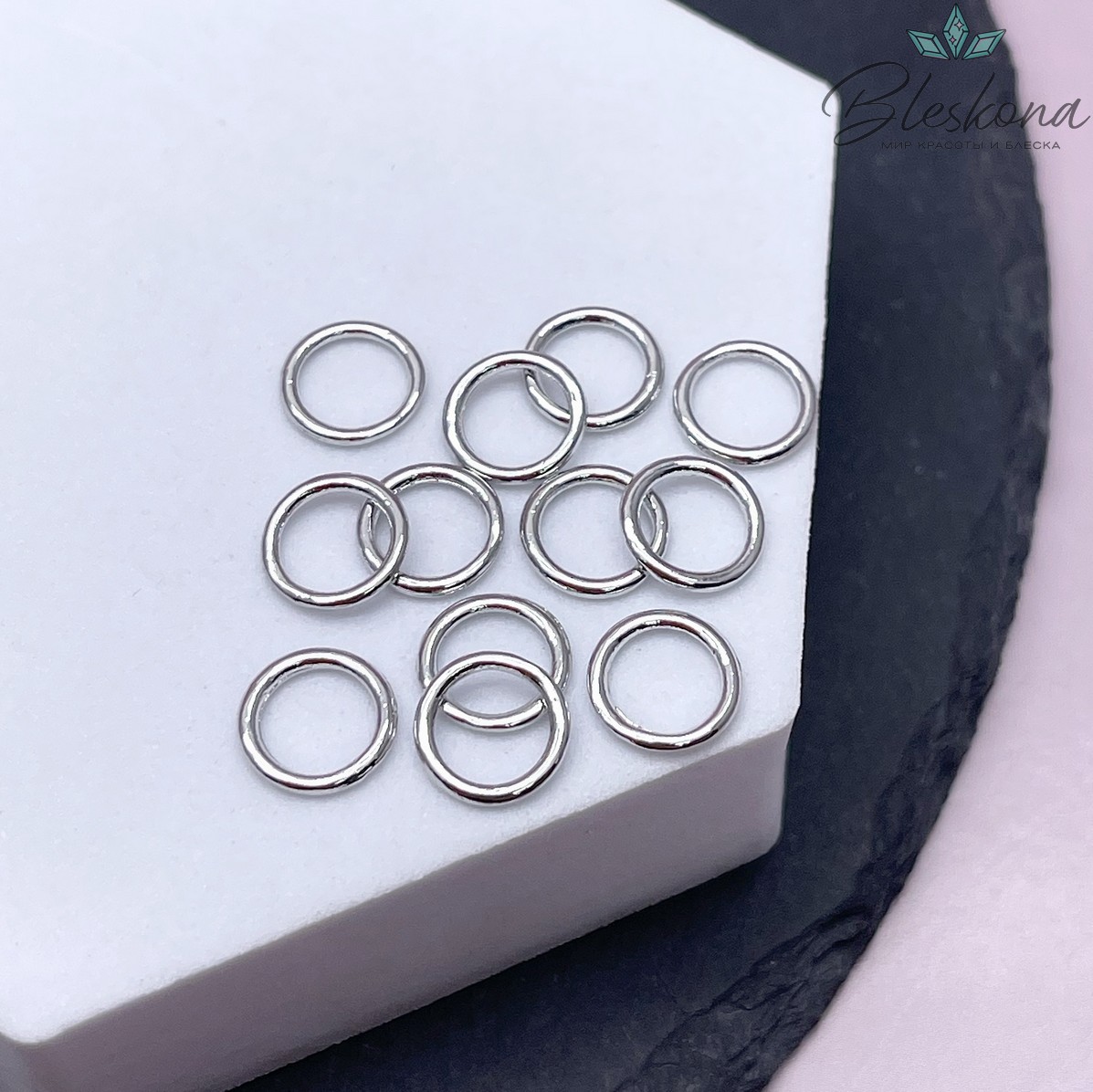 Колечки неразъемные,цвет серебро уп.1гр  8*1мм Люкс