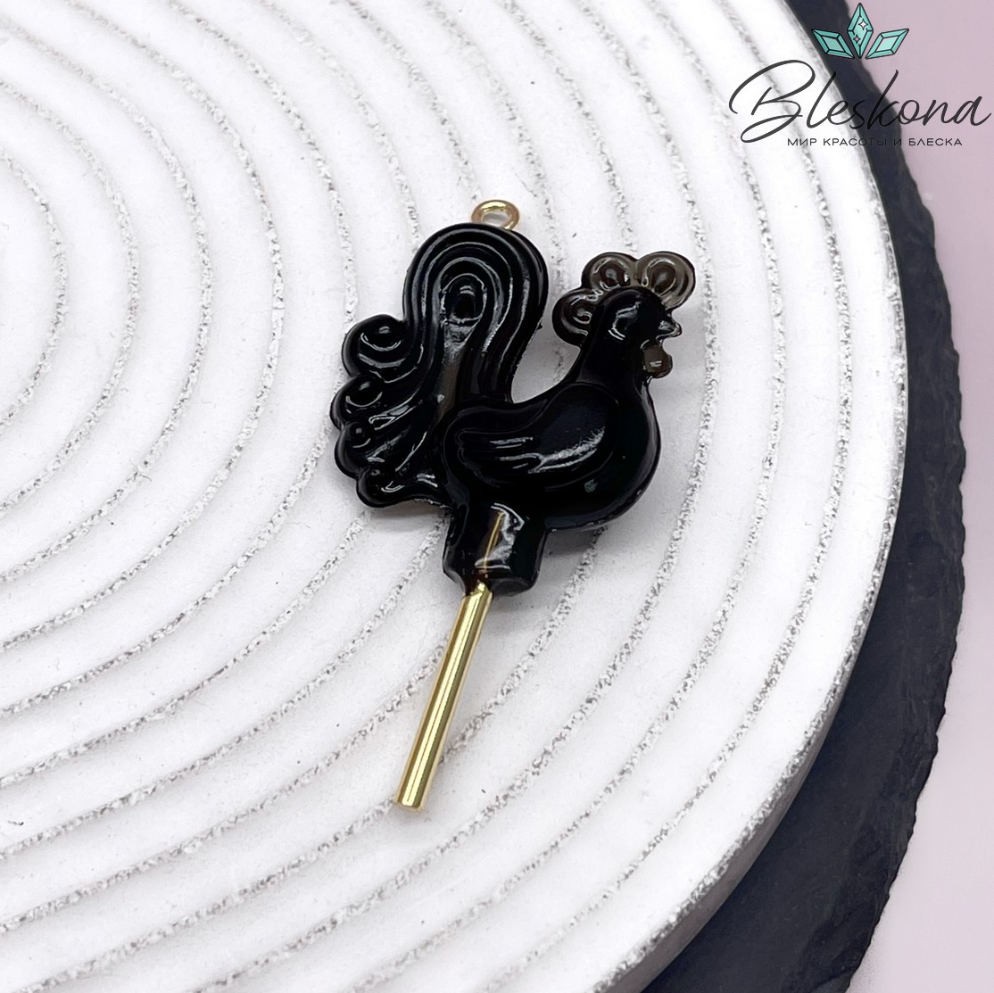 50*25 мм, Цвет золото, Подвеска Петушок (Леденец) темно-зеленый