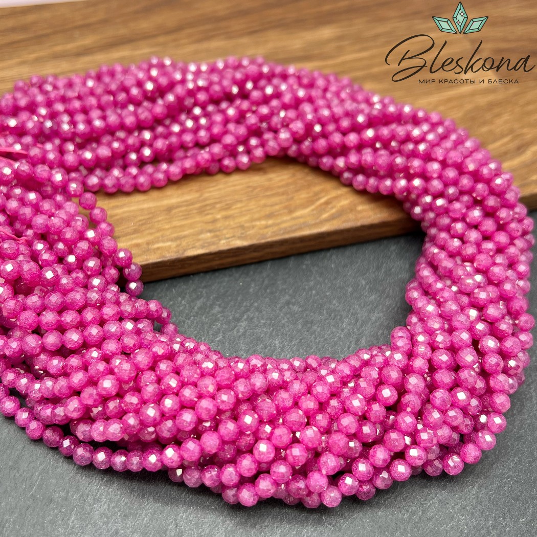 Циркон Glow рубиновый огранка 4 мм (кубический цирконий, фианит) 