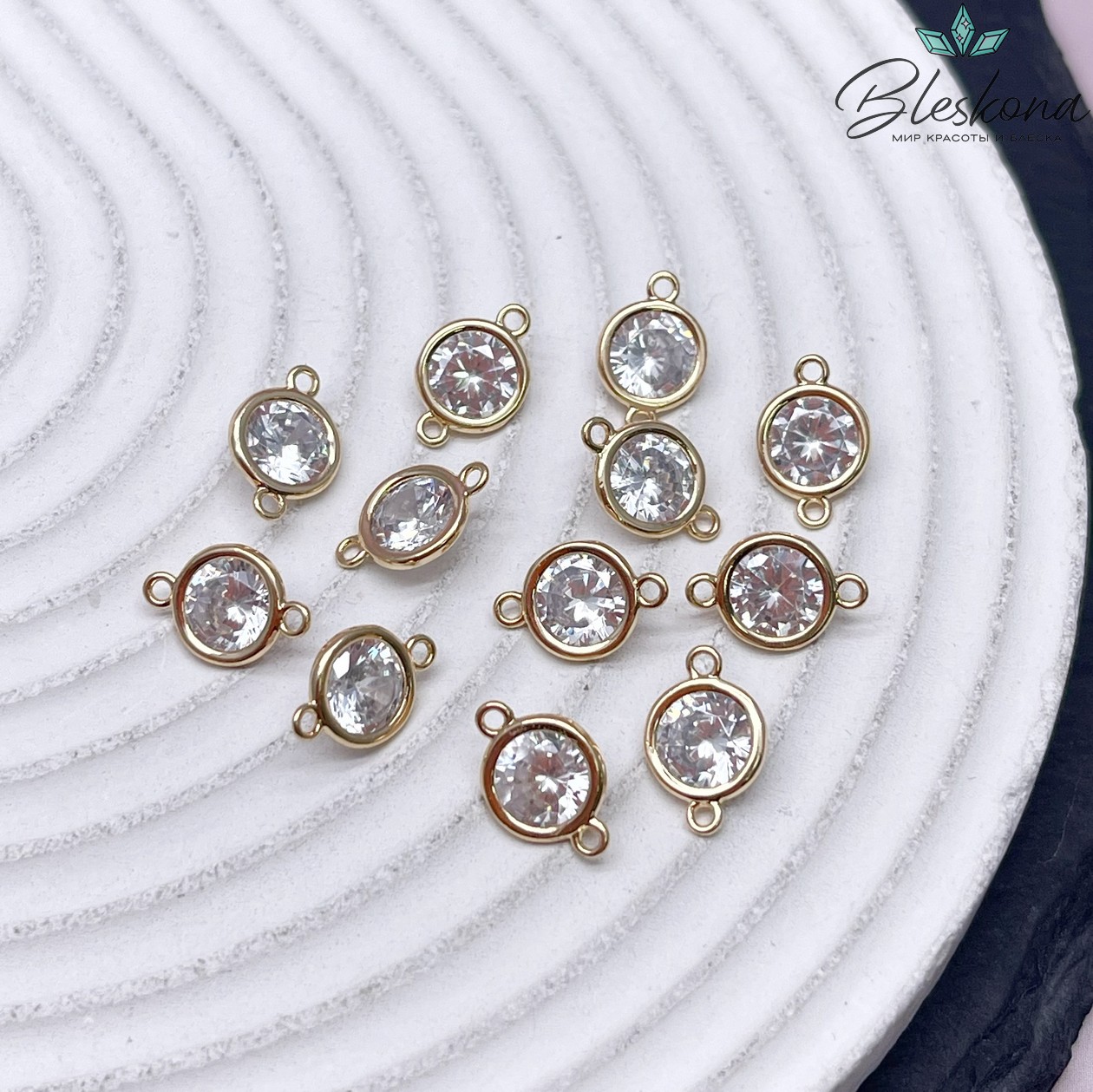 11*7 мм Цвет золото, Коннектор круг циркон 