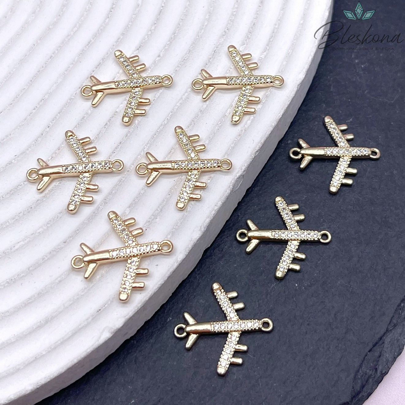 19*17,5 мм Цвет золото, Коннектор Самолет