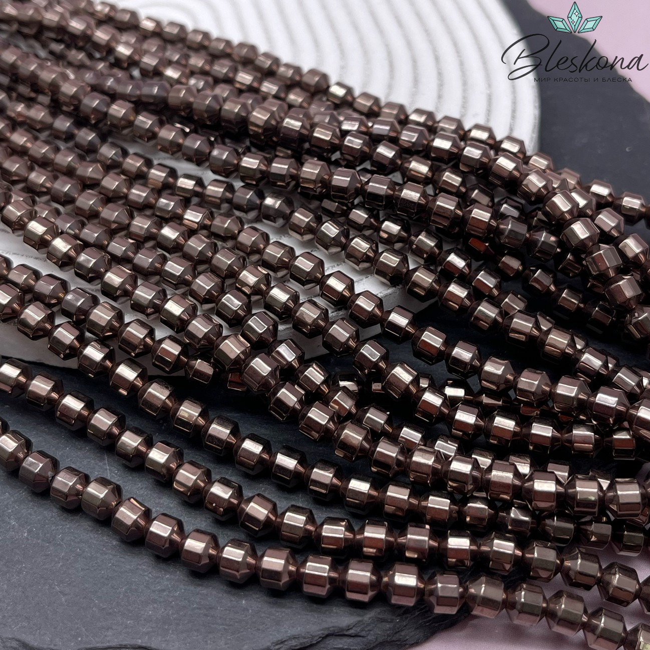 6*6 мм Гематин, цвет коричневый №1 (шоколадный), многогранник №2 имитация
