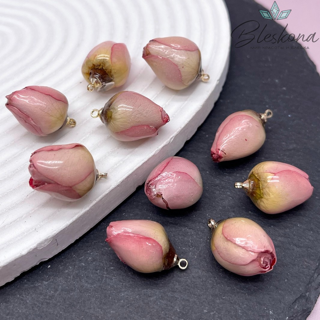 20-23 мм, Цвет золото, Подвеска роза в эпоксидной смоле №11