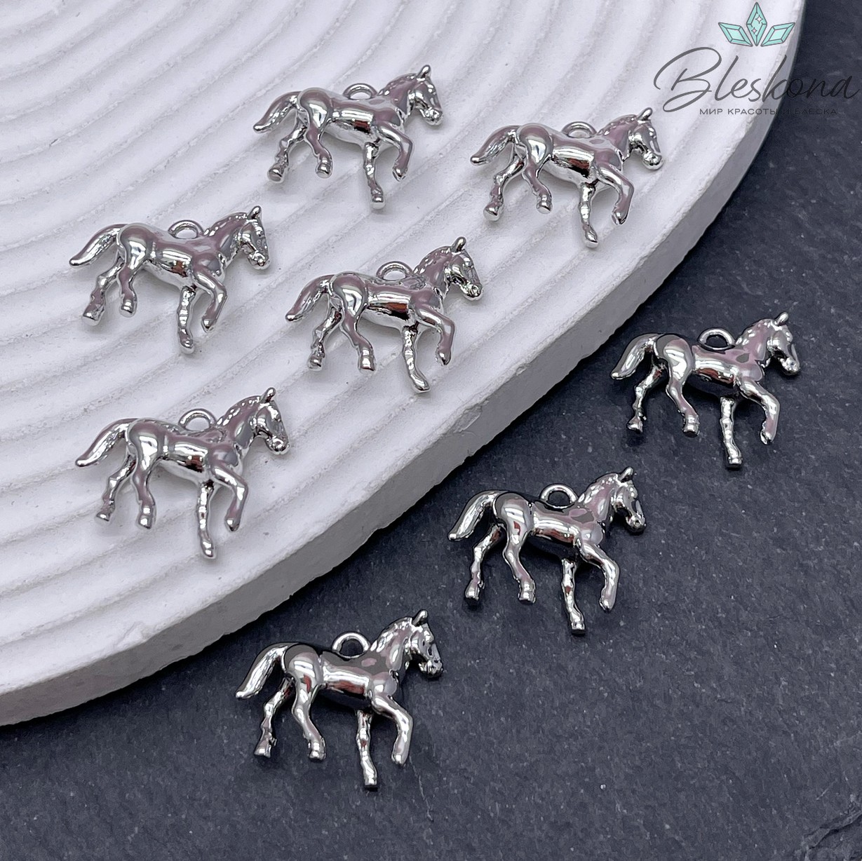 18*20 мм Цвет серебро, Подвеска Лошадь