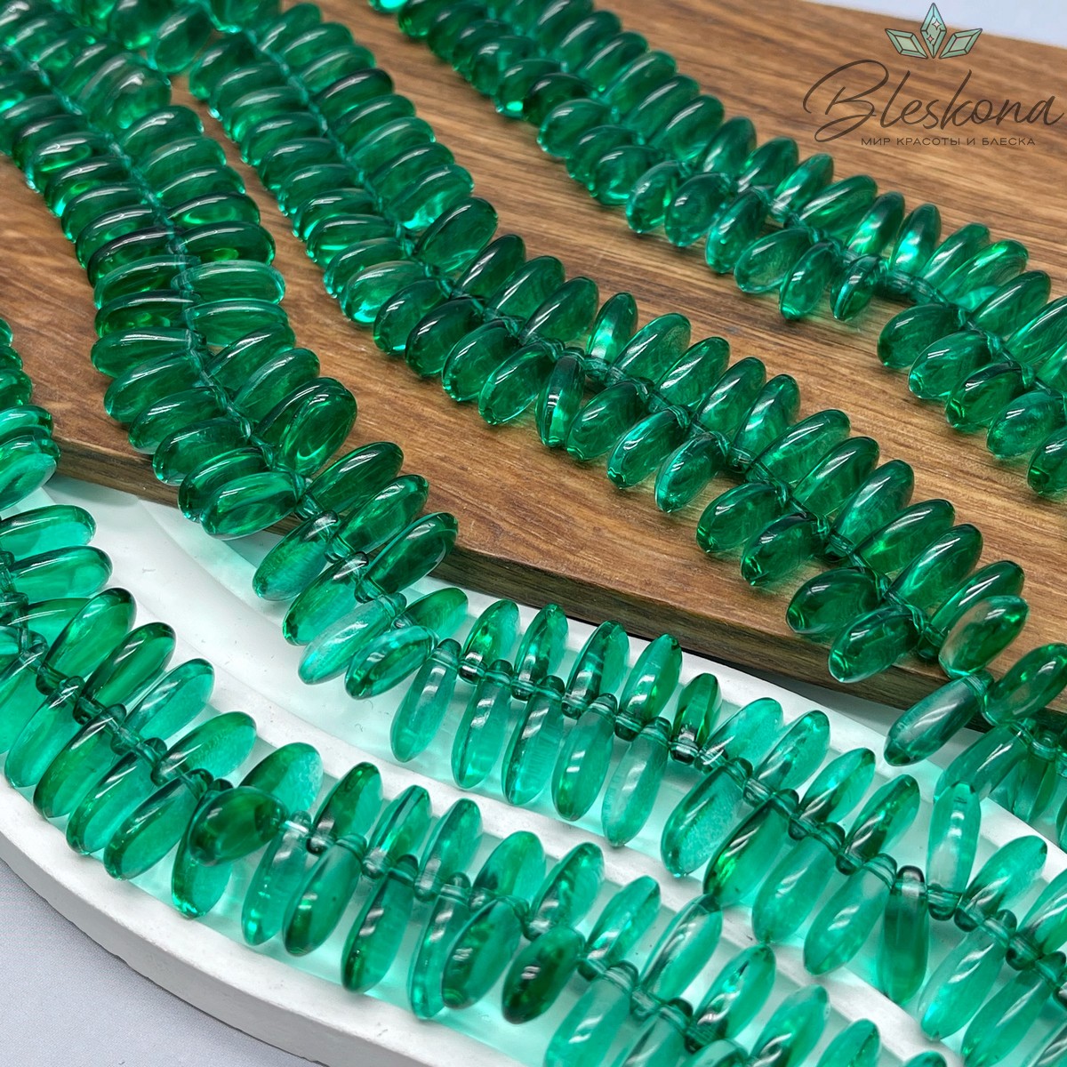 7,5*13,5 мм Стекло Lux, капля, цвет зеленый 