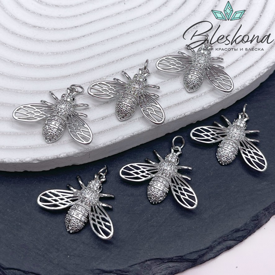 21,5*27,5 мм Цвет серебро, Подвеска Пчелка с цирконами