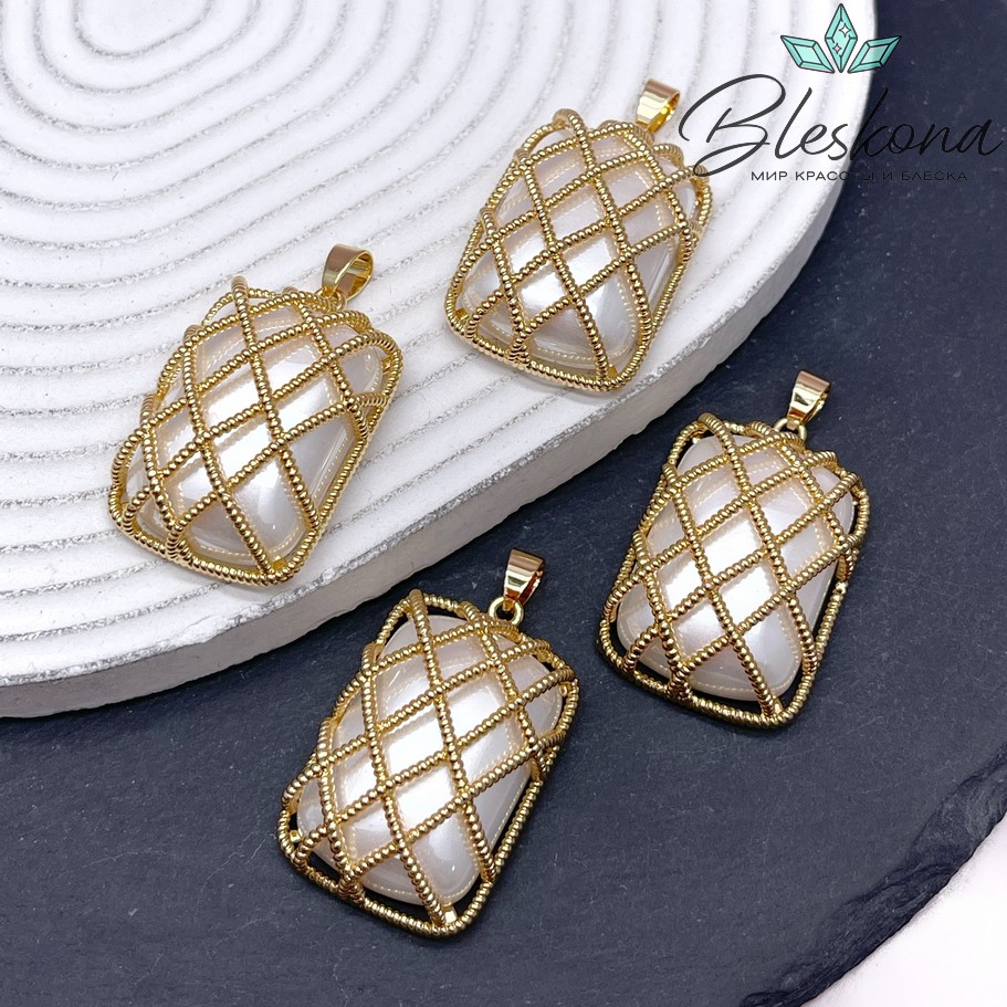 36,5*24 мм Цвет золото, Подвеска прямоугольник 