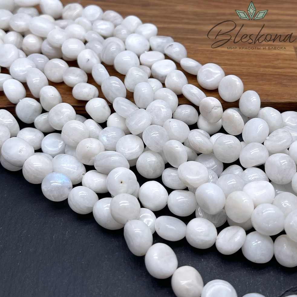 Лунный камень галтовка №2 (12-14)*(10-11) мм