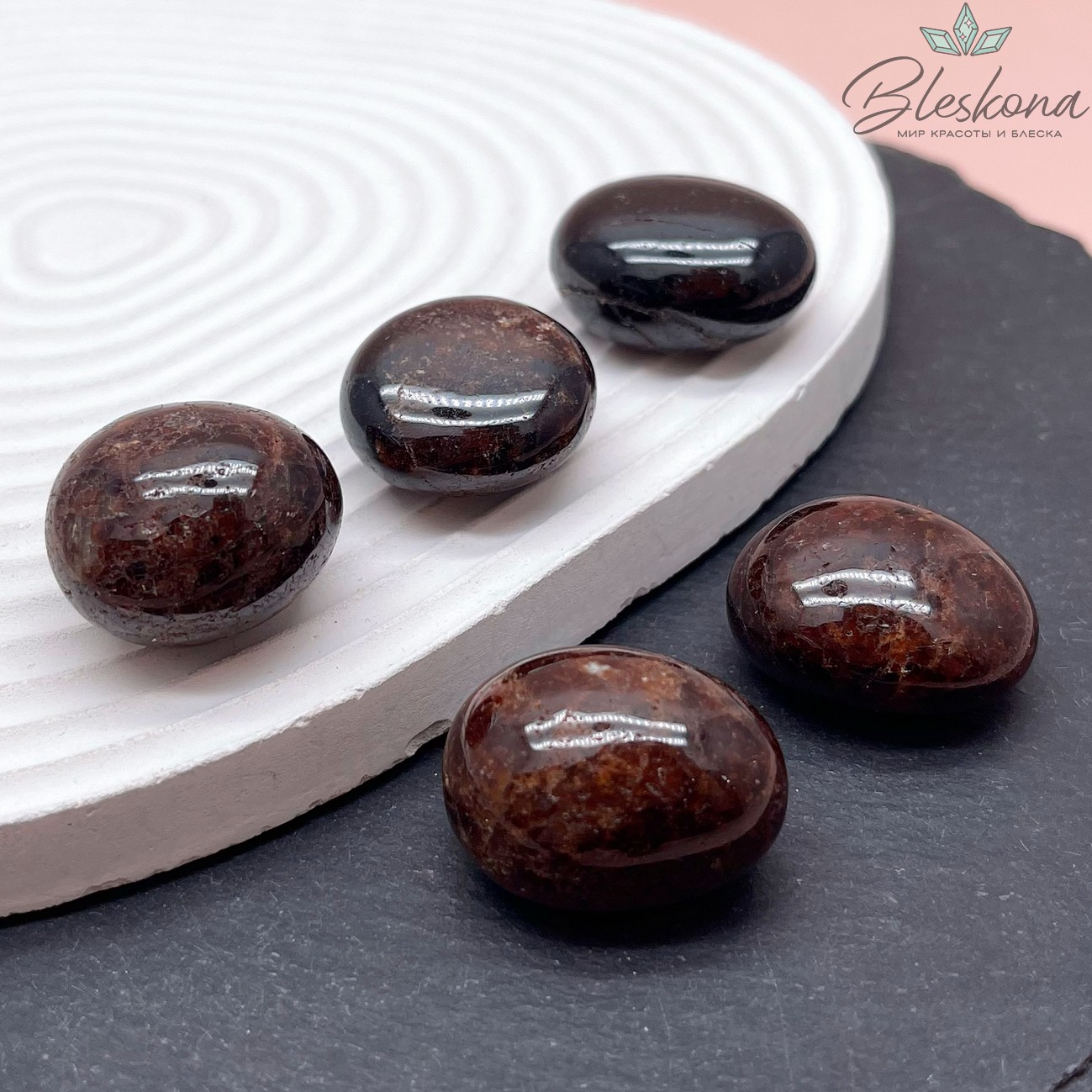 Гранат галтовка 24-26 мм