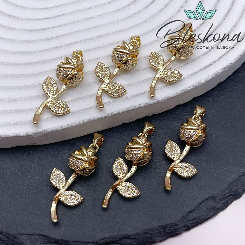 31*14,5 мм Цвет золото, Подвеска Роза с цирконами