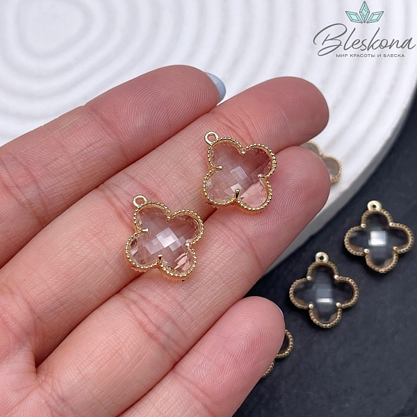 17*15 мм Цвет золото, Подвеска клевер белый циркон 