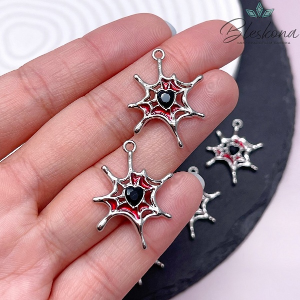 28*24,5 мм Цвет серебро, Подвеска Паутина