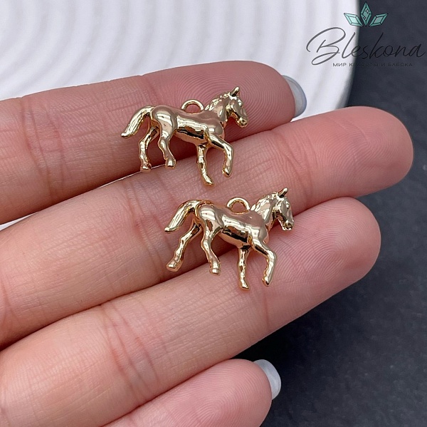 18*20 мм Цвет золото, Подвеска Лошадь