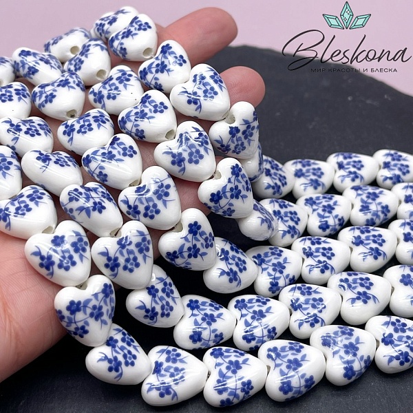 15*15 мм Керамика Бусина сердце роспись гжель №2