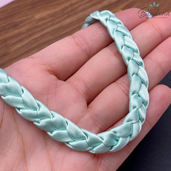 Шнурок косичка под кулон цвет зеленый, золото 40 см