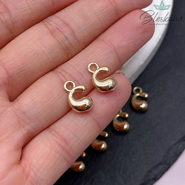 13 мм Цвет золото, Буква гладкая C 