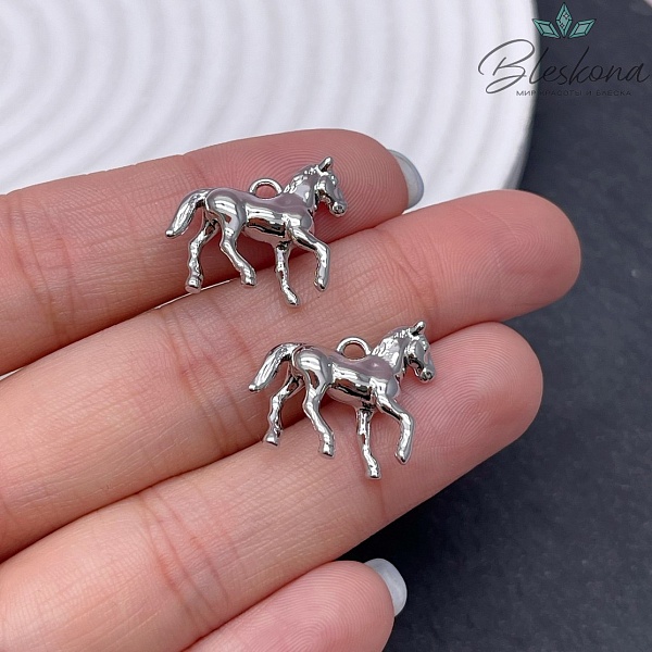 18*20 мм Цвет серебро, Подвеска Лошадь