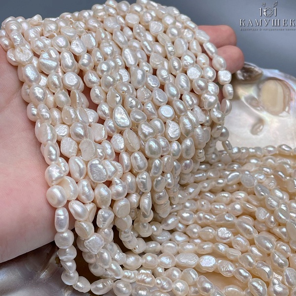 Жемчуг барочный рис белый 5-6 мм 
