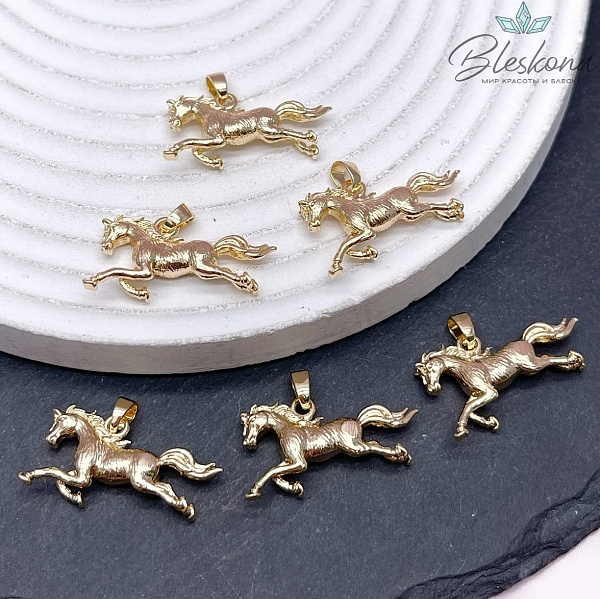 15*26 мм Цвет золото, Подвеска Лошадь