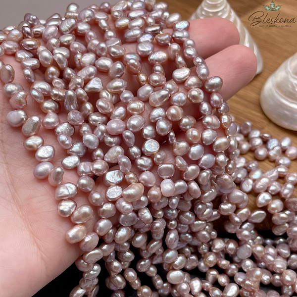 Жемчуг барочный рис фиолетовый смещенный центр 6-7 мм