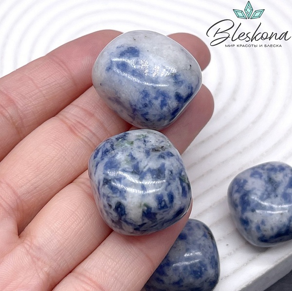 Яшма Синяя пятнистая галтовка 20-25 мм