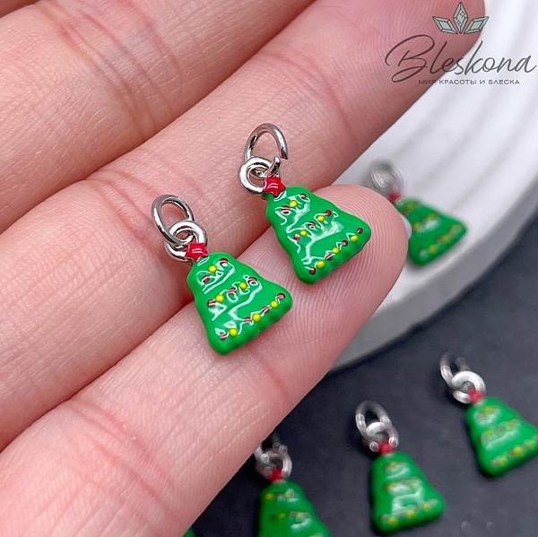 13*8 мм, Цвет серебро, Подвеска Елка зеленая эмаль