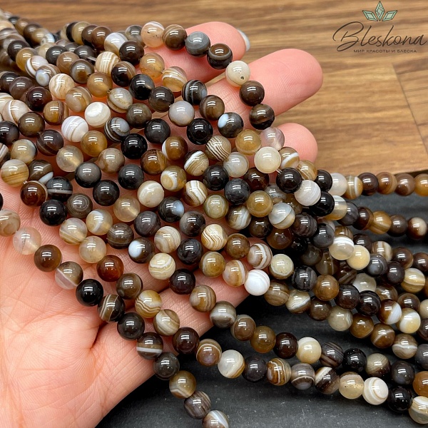 Агат серо- коричневый полосатый 6 мм