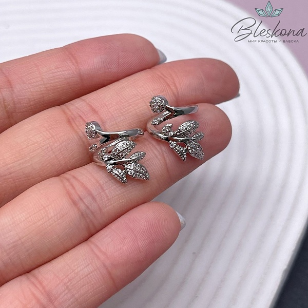 13*19 мм Цвет серебро, Бусина листочки с цирконами  
