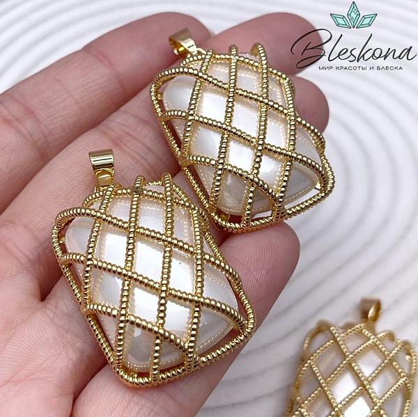 36,5*24 мм Цвет золото, Подвеска прямоугольник 