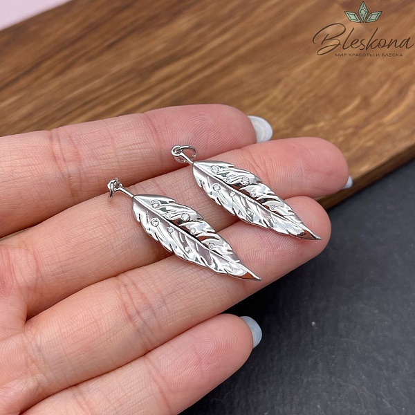 36*10 мм Цвет серебро, Подвеска перышко цирконы
