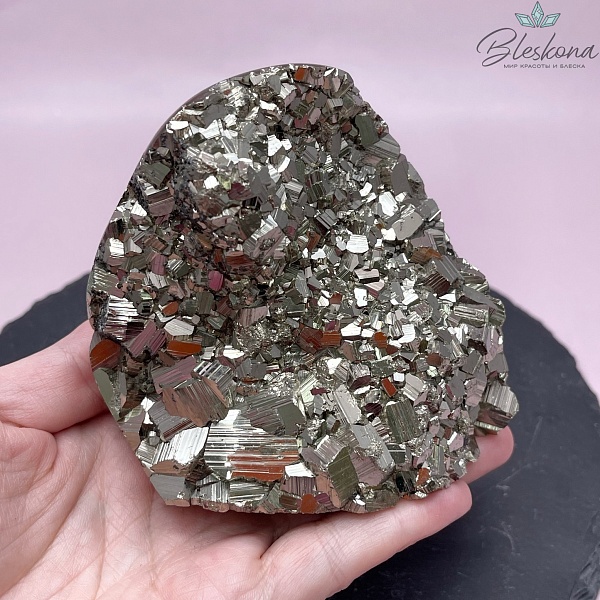 Пирит кубический 90  мм