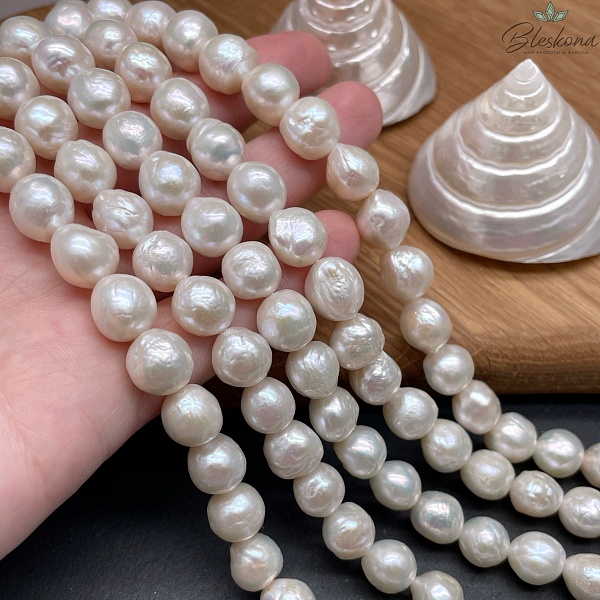 Жемчуг Касуми шар белый на увеличение 9-10,5 мм 