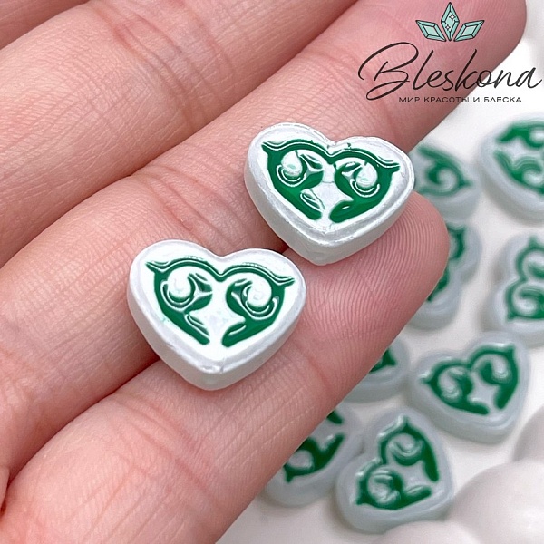 12*15 мм Бусина Этно сердце белое зеленый рисунок