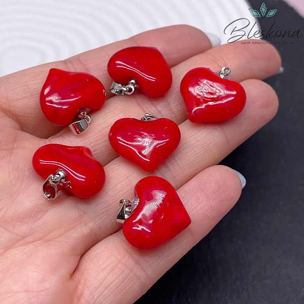 17 мм, Цвет серебро, Подвеска сердце стекло красное