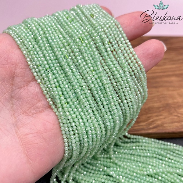 Циркон Glow светло-зеленый огранка 2 мм (кубический цирконий, фианит) 