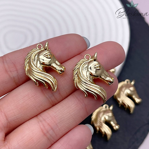 25,5*20 мм Цвет золото, Подвеска Лошадь