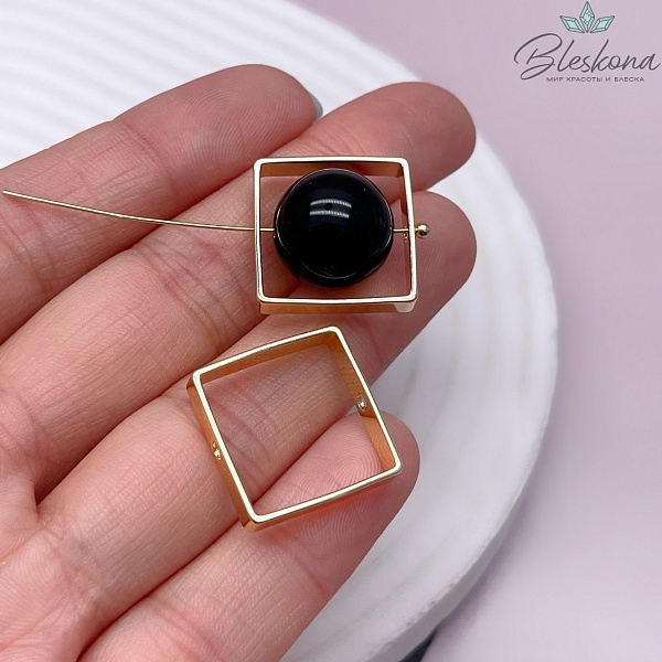 Бусина - коннектор Квадрат Цвет золото 18мм 