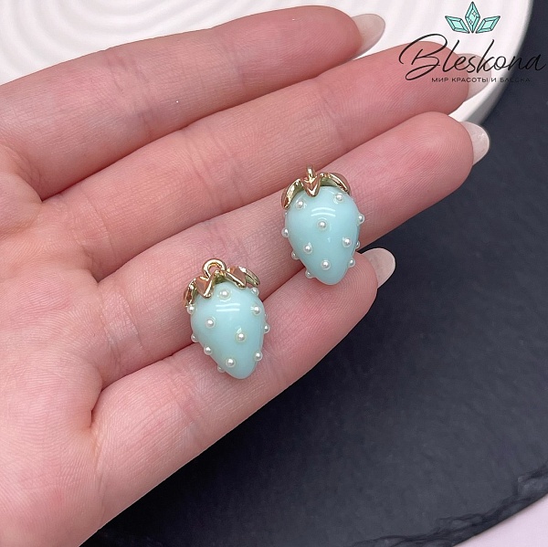 18,5*12 мм Цвет золото, Подвеска клубничка тиффани