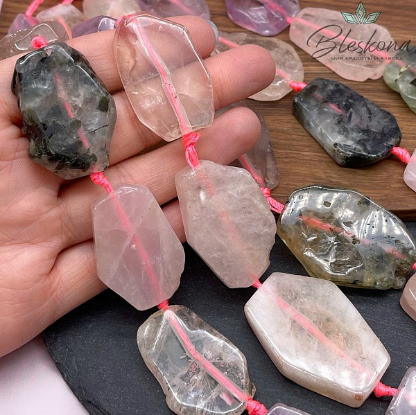 Микс плоский фриформ розовый кварц, аметист, цитрин, пренит (30-42)*(21-29) мм