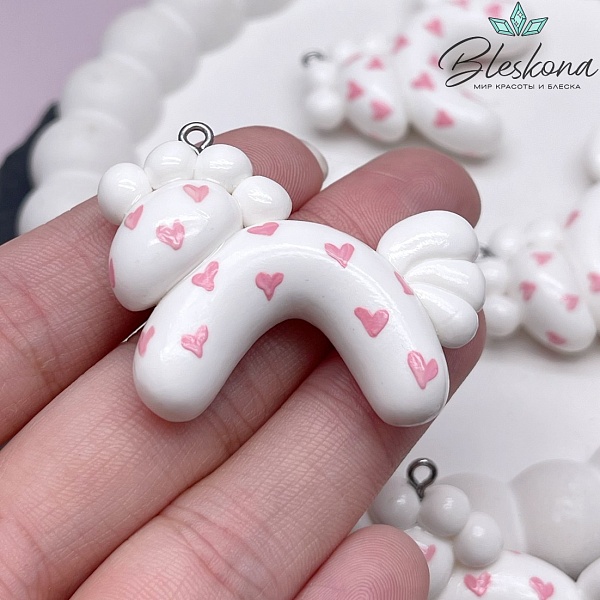 38*35 мм, Цвет серебро, Подвеска Лошадка белая с розовыми сердечками